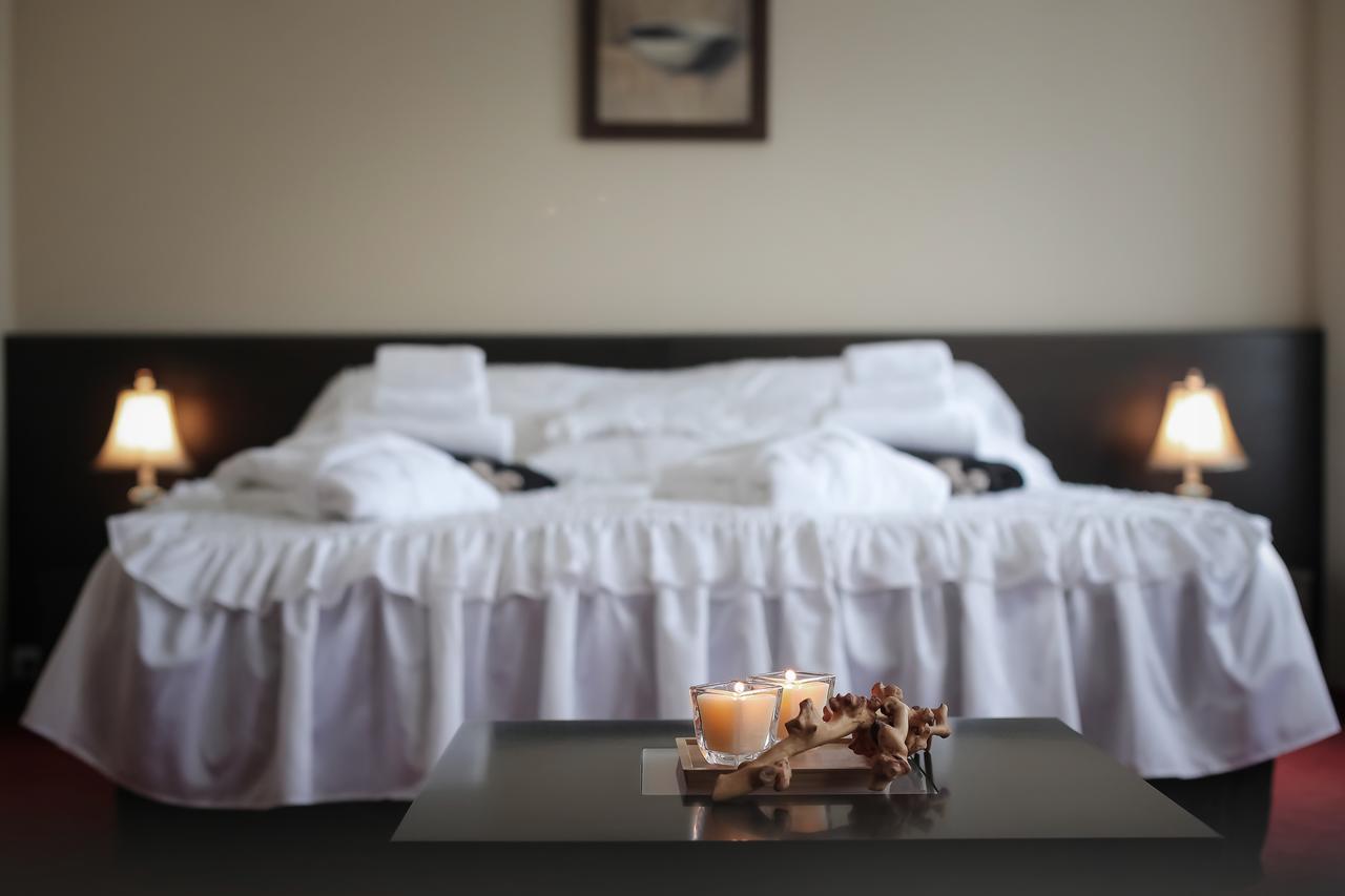 Hotel Palma Mažeikiai Kültér fotó